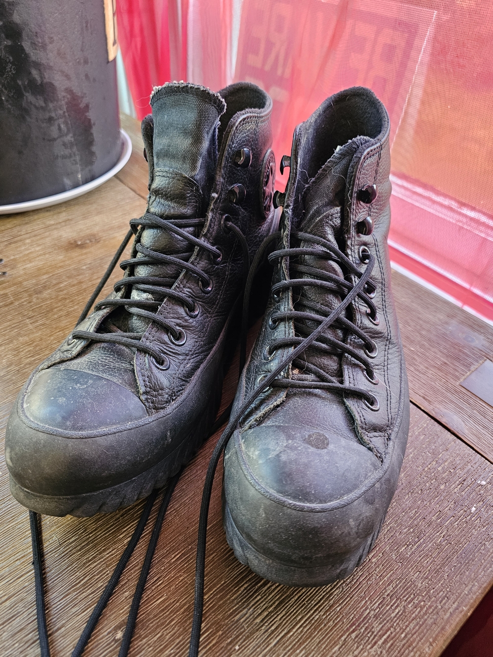Converse Chuck Taylor All Star Lugged Winter 2.0 Waterproof Boots
